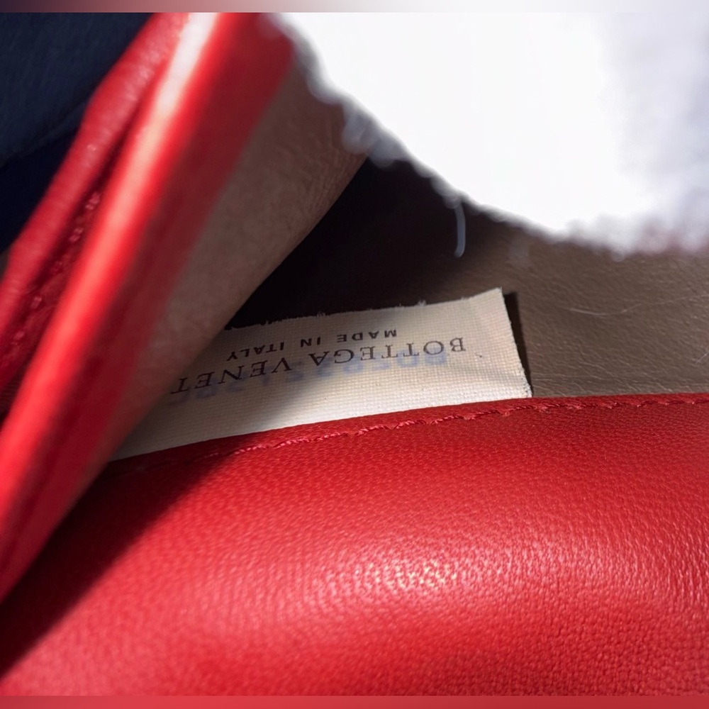Bottega Veneta Intrecciato Leather Continental Wallet – Red Interior - Picture 10 of 11